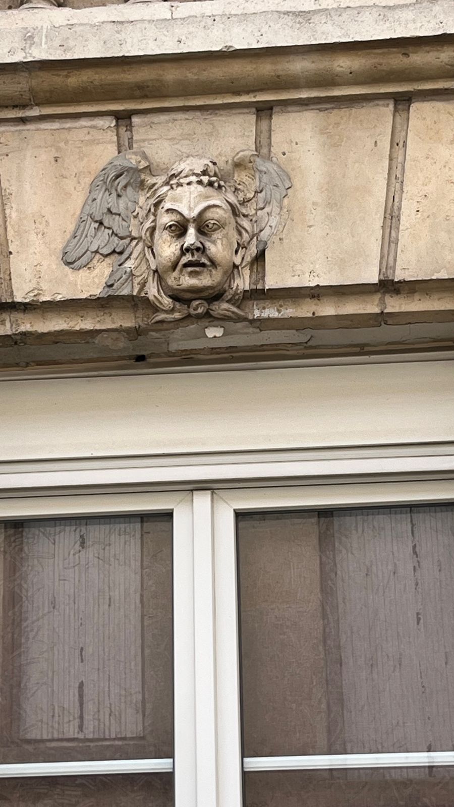Mascaron : le vent