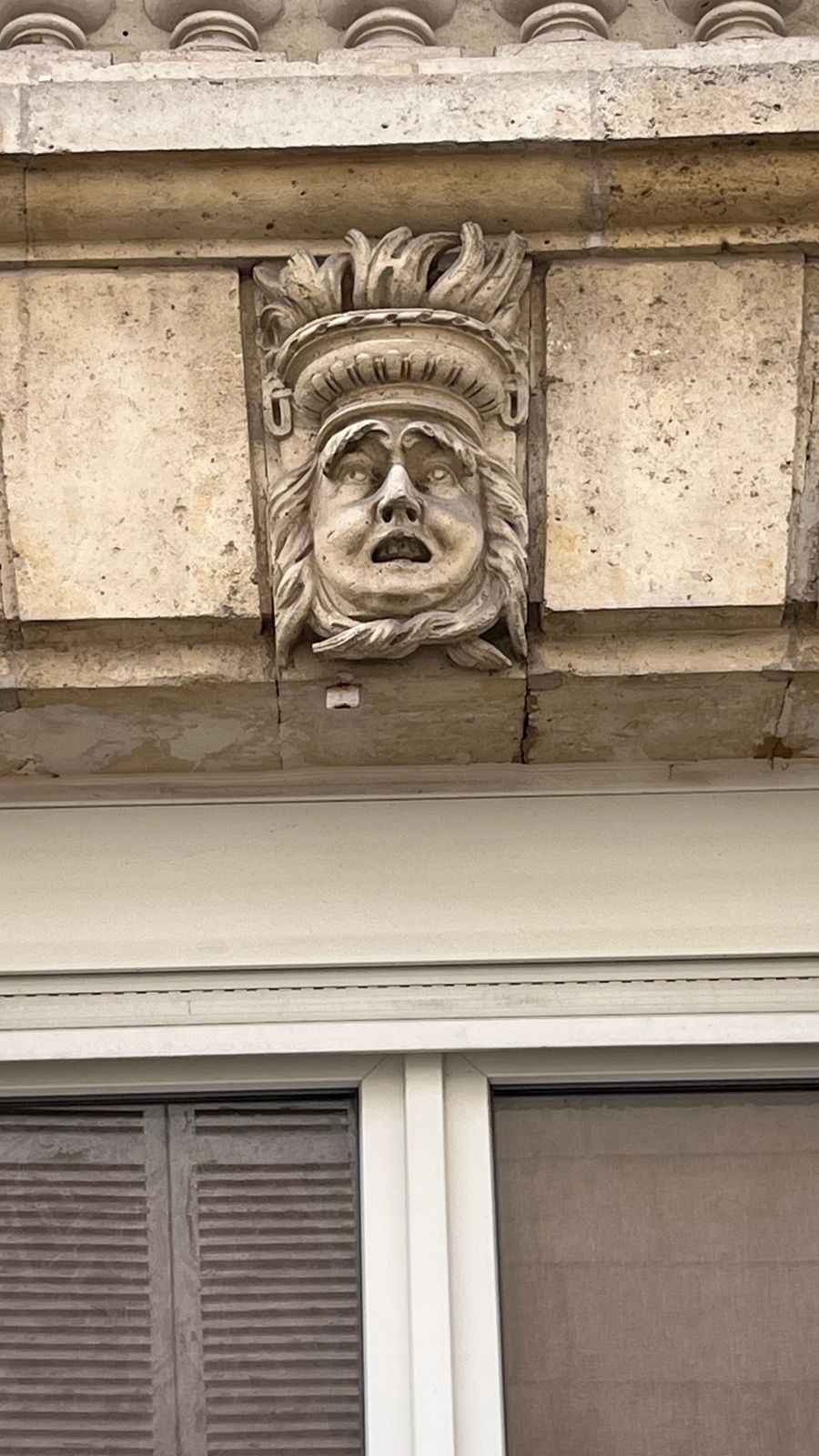 Mascaron : le feu